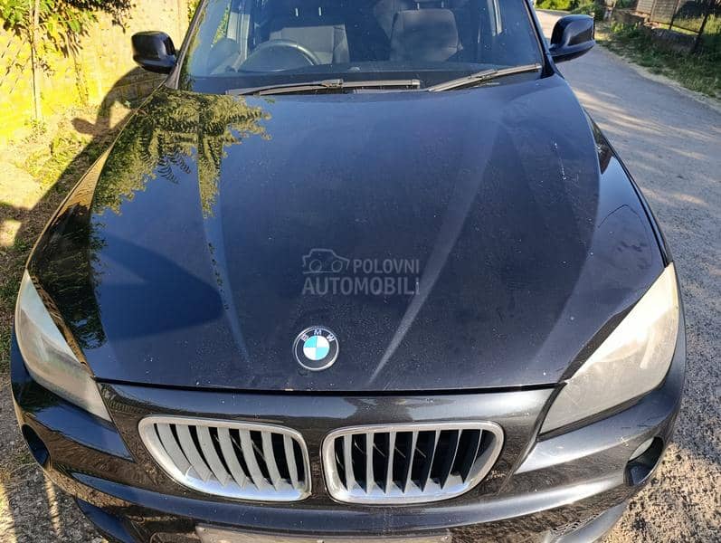 BMW X1 -  kompletan auto u delovima
