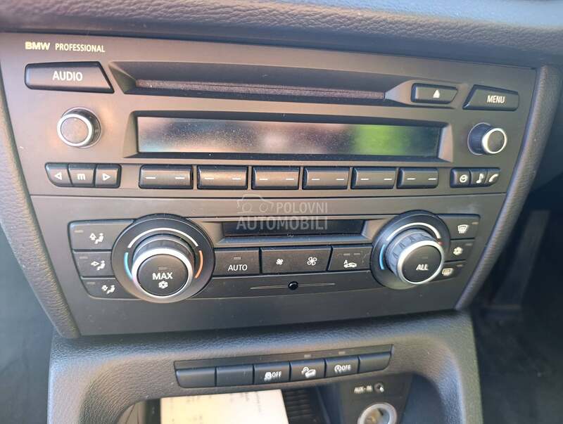 BMW X1 -  kompletan auto u delovima