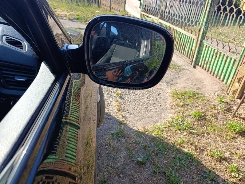 BMW X1 -  kompletan auto u delovima