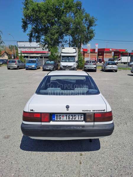 Toyota Carina 
