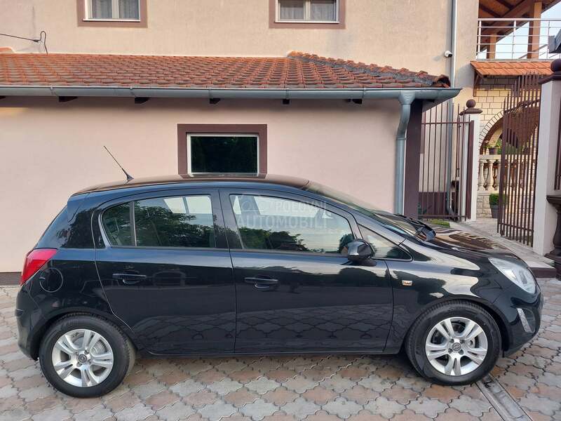 Opel Corsa D 1.3 MJT