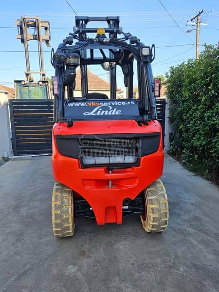 Linde H25T  02