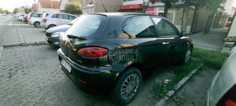 Alfa Romeo 147 