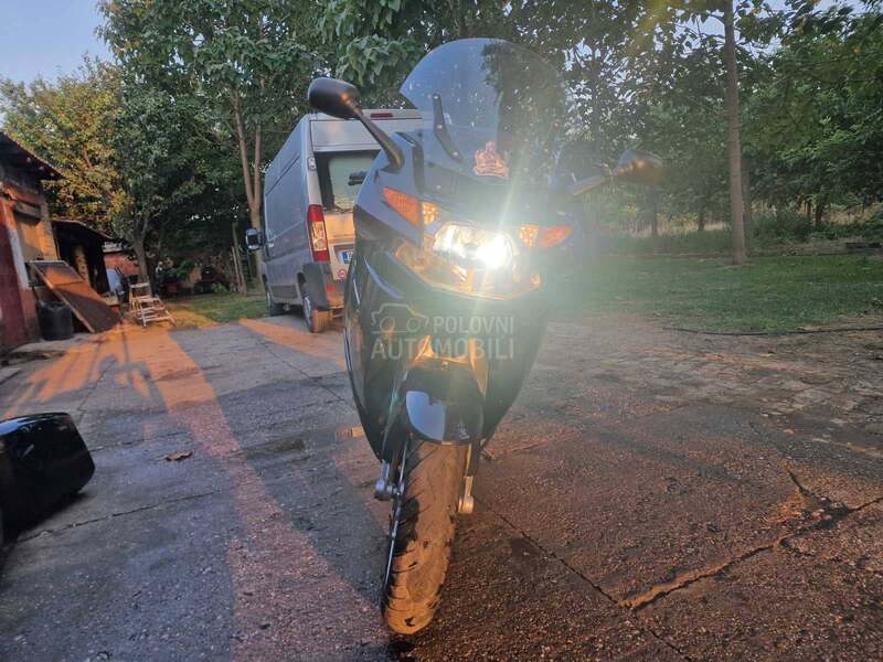 BMW K1200GT