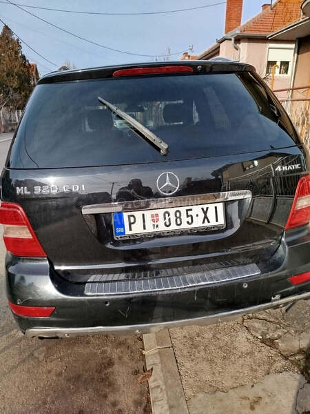 Mercedes Benz ML 320 