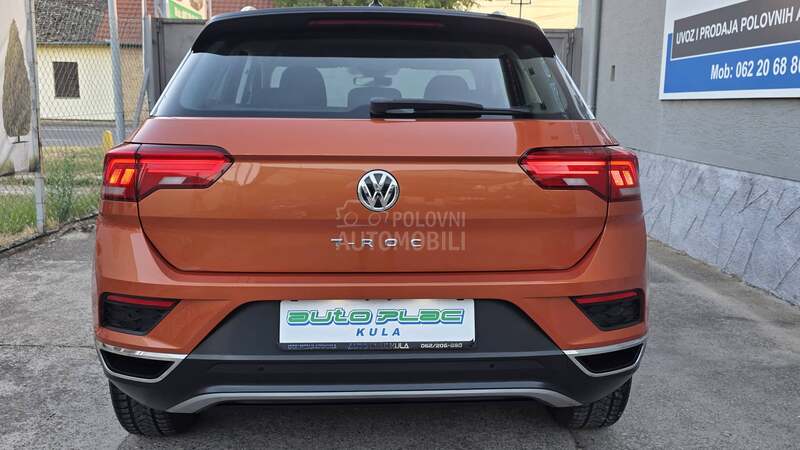 Volkswagen T-Roc 1.6TDI VIRTUAL