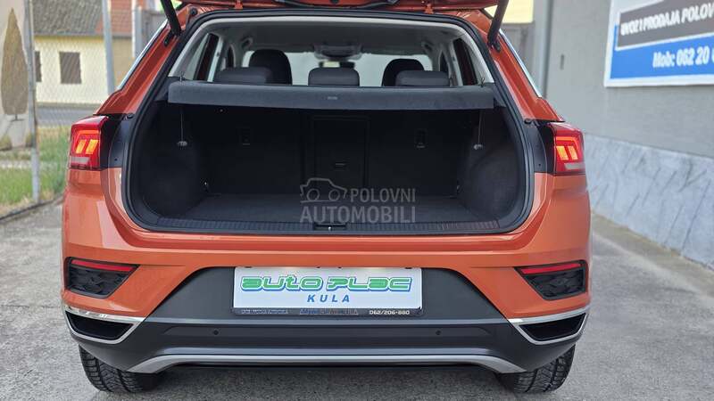 Volkswagen T-Roc 1.6TDI VIRTUAL