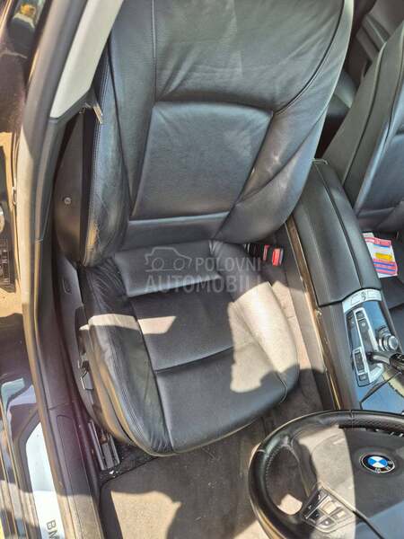 BMW Serija 7 F01 -  kompletan auto u delovima