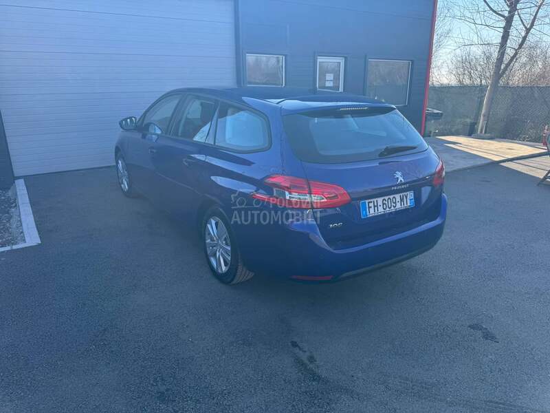 Peugeot 308 1.5 blue-HDI