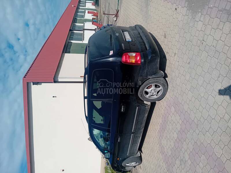 Hyundai Trajet 