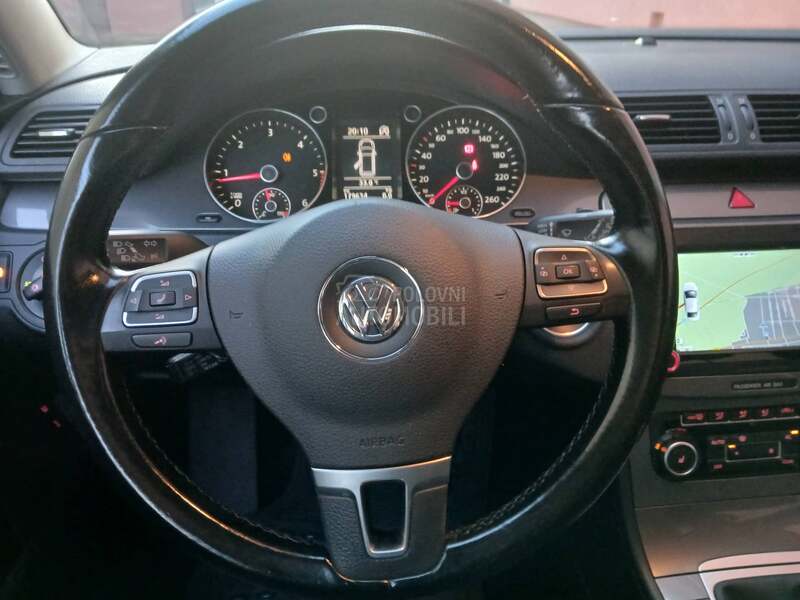Volkswagen Passat B6 1.6 TDI R-line