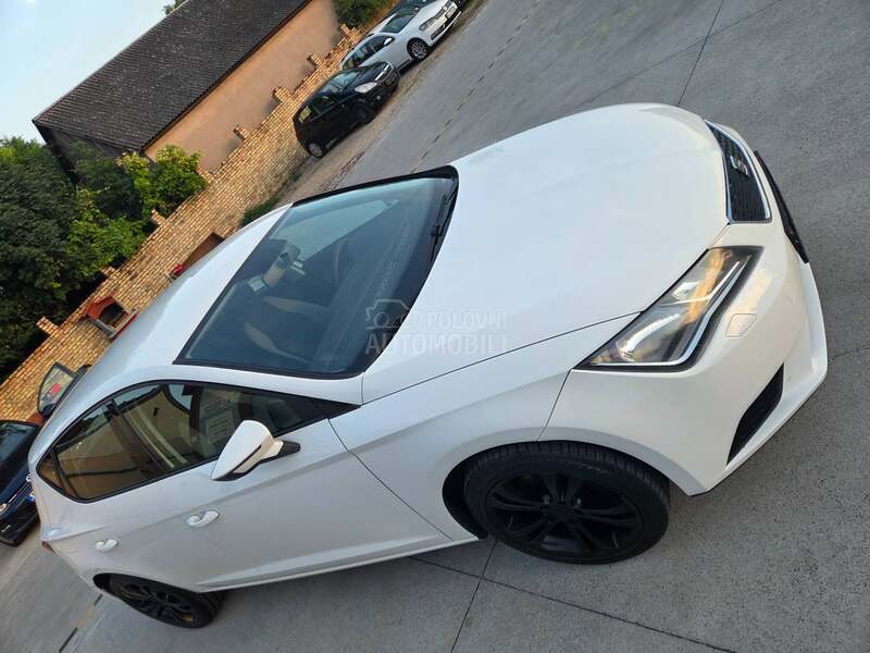 Seat Leon 1.6TDi 77/105 STYLE