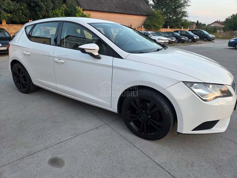 Seat Leon 1.6TDi 77/105 STYLE