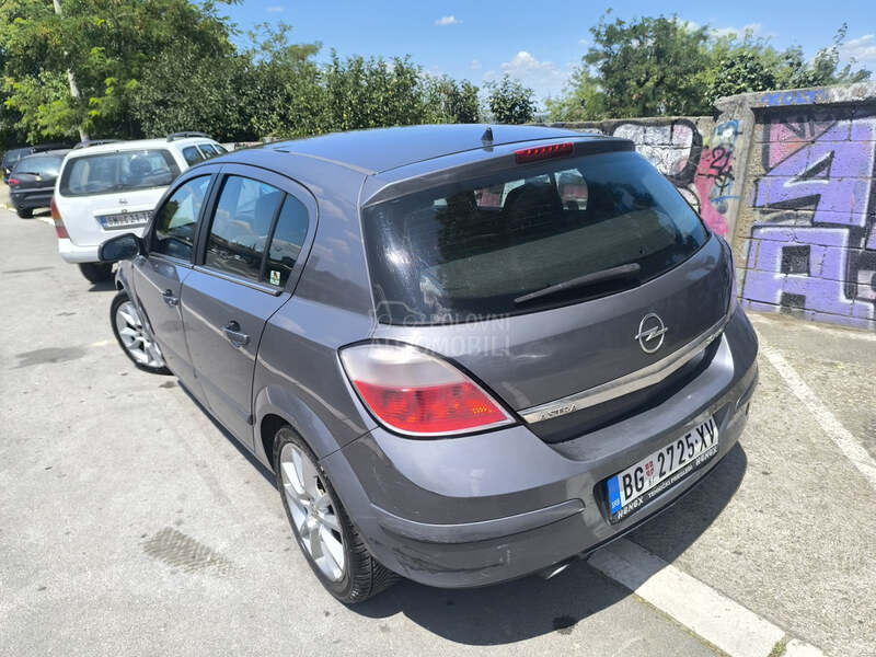 Opel Astra H 2.0 Tutbo
