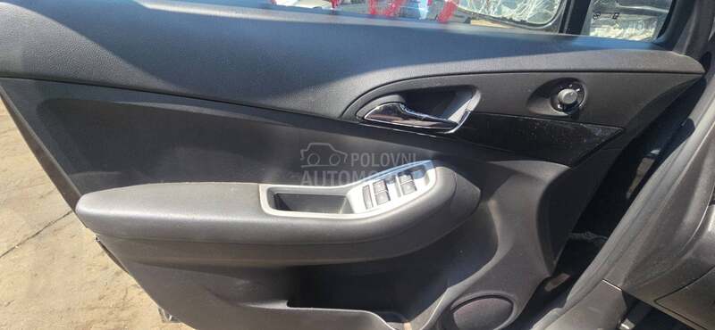 Delovi za Chevrolet Orlando A18xer 2011. god.