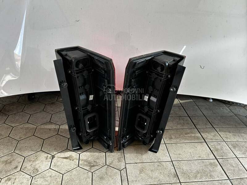 stop svetla za vw crafter