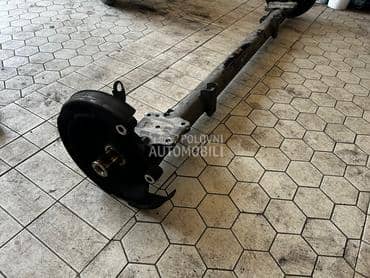 Zadnji trap za vw crafter