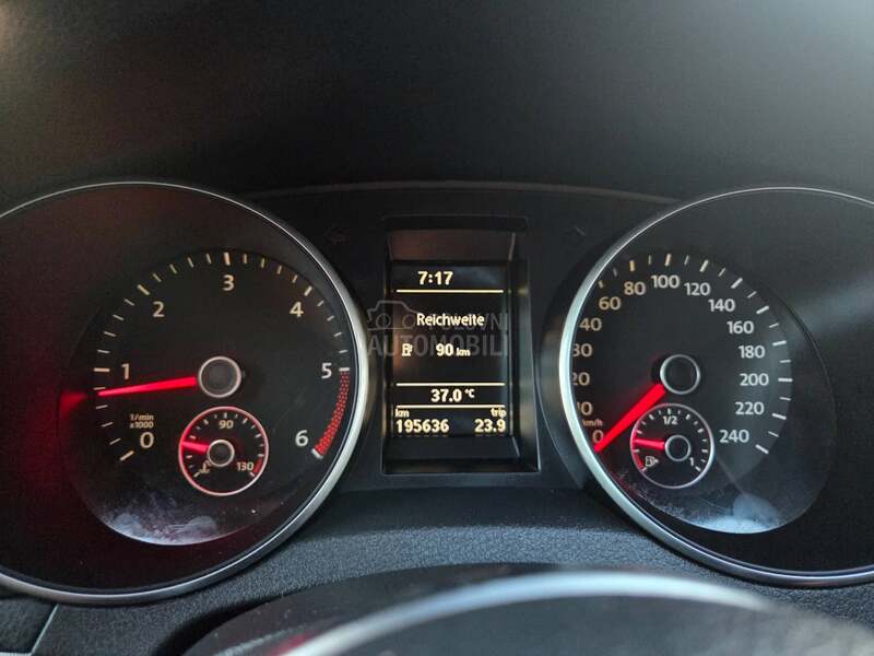Volkswagen Golf 6 2.0TDi103/140 R LINE