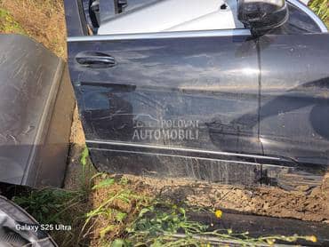 Desna Vrata R klasa W251 za Mercedes Benz R Klasa od 2004. do 2010. god.