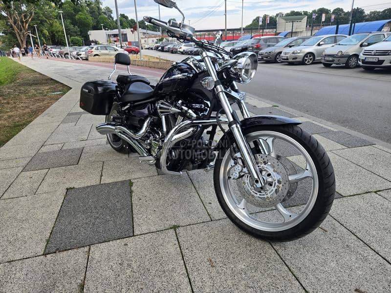 Yamaha Raider
