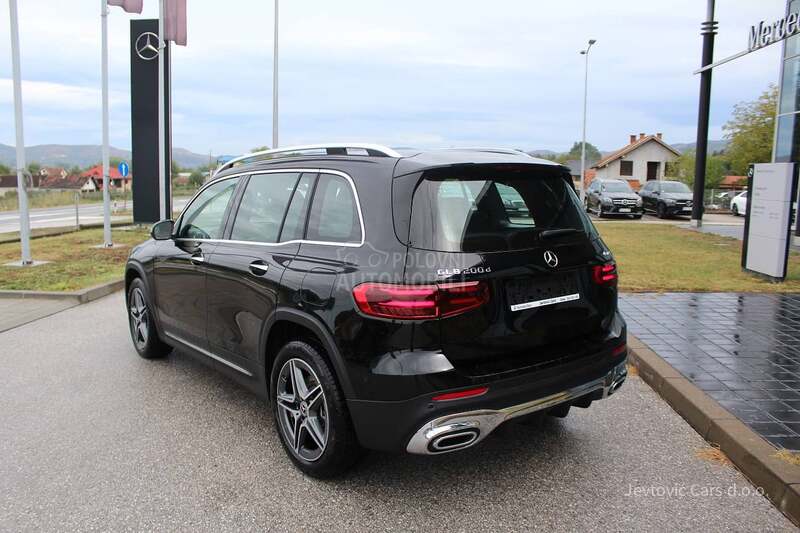 Mercedes Benz GLB 200 d 4 MATIC
