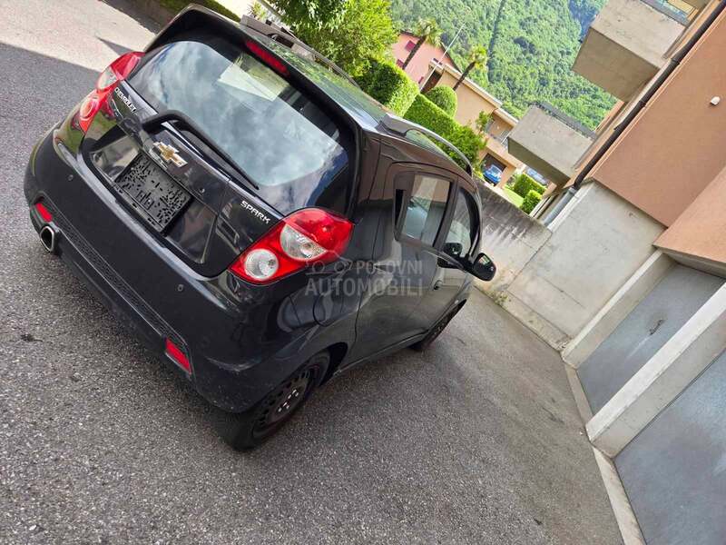 Chevrolet Spark 1.2i