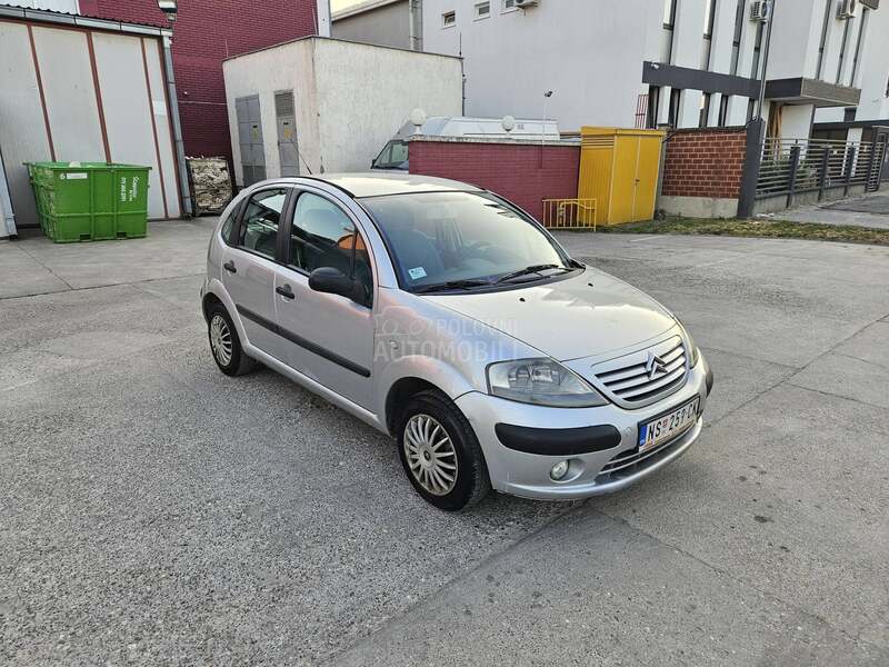 Citroen C3 1.1b Serv istoria