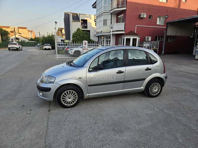 Citroen C3 1.1b Serv istoria