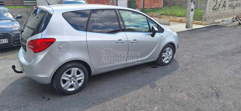 Opel Meriva 