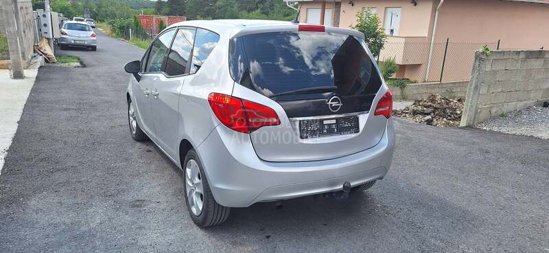 Opel Meriva 