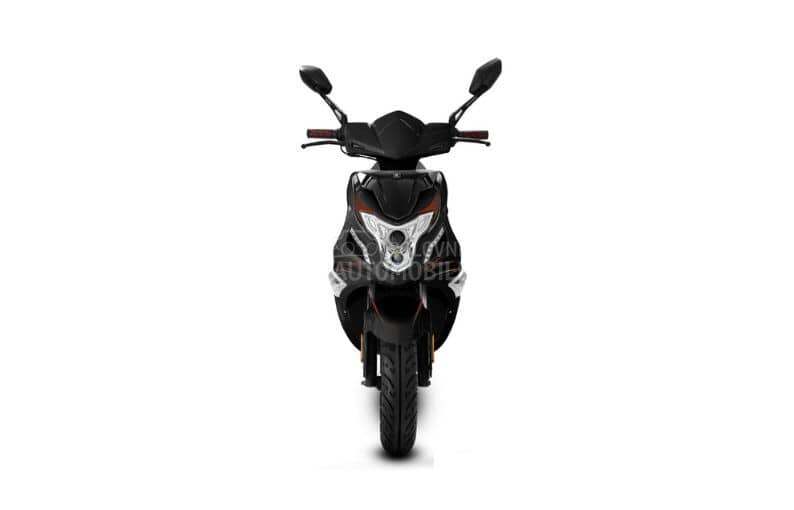 K-MOTO R8