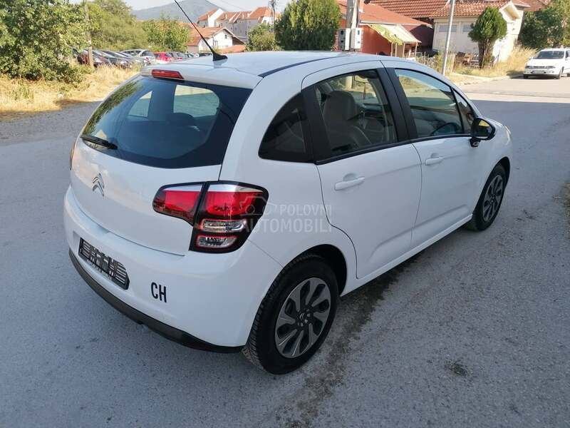 Citroen C3 1.2i SELECTION CH