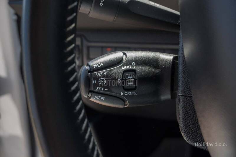 Peugeot 308 1.5BlueHDI Led Nav