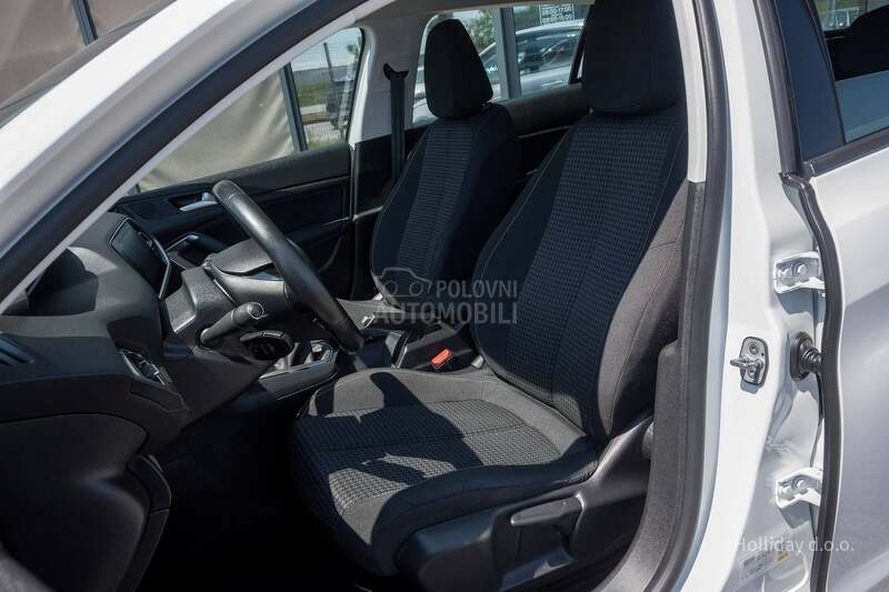 Peugeot 308 1.5BlueHDI Led Nav