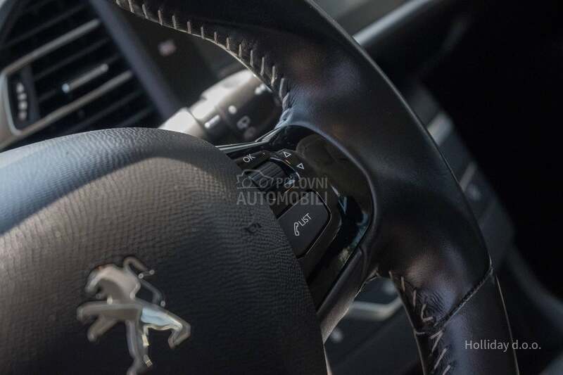 Peugeot 308 1.5BlueHDI Led Nav