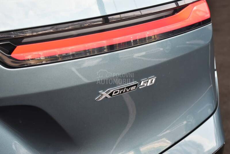 BMW iX xDrive 50