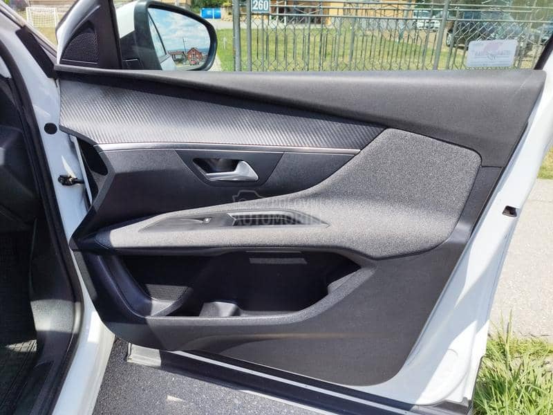 Peugeot 3008 1.6 HDI