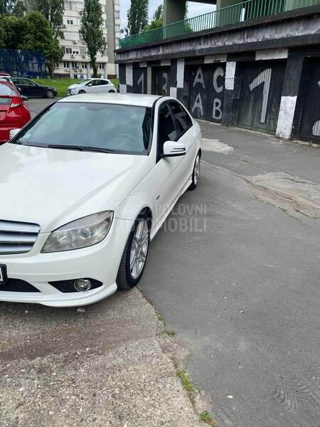 Mercedes Benz C 200 