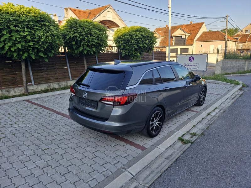 Opel Astra K 1.6cdti led NA VI