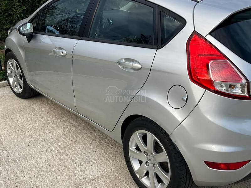 Ford Fiesta 1,6 titanium