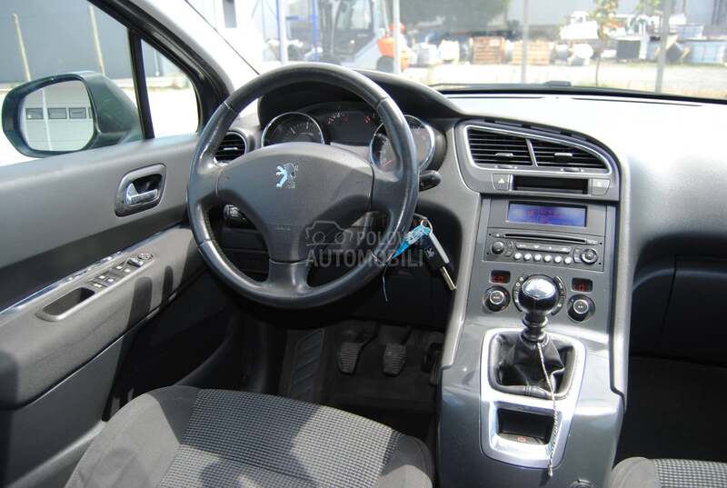 Peugeot 5008 1,6 HDI