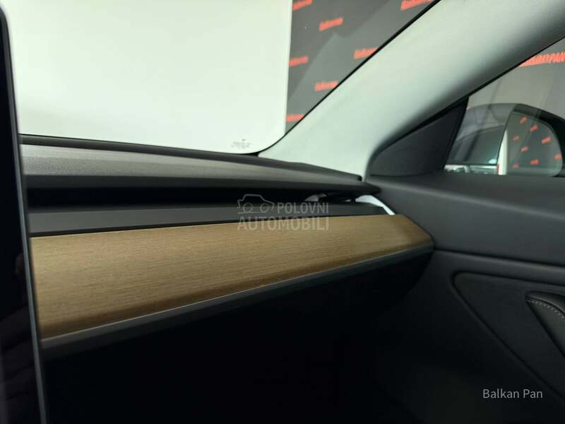 Tesla Model 3 long range