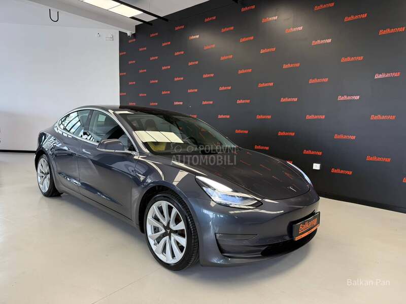 Tesla Model 3 long range