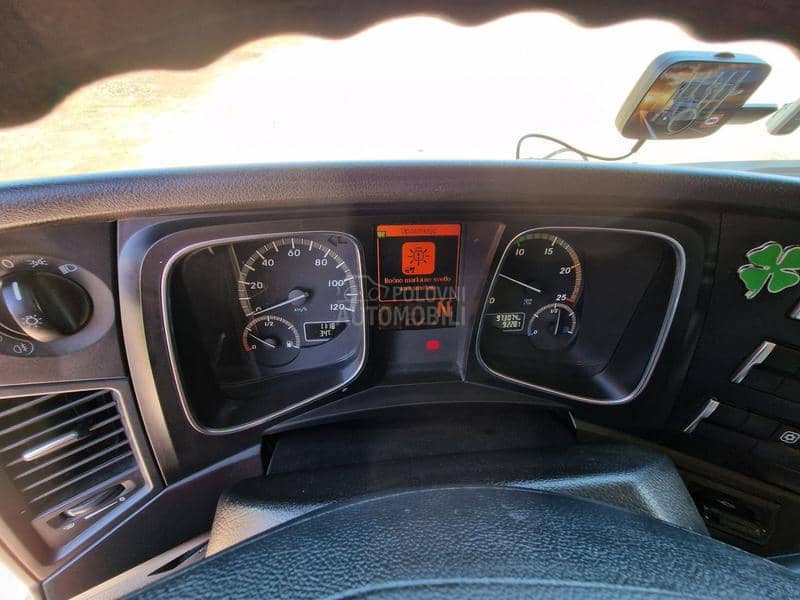 Mercedes Benz ACTROS 1848