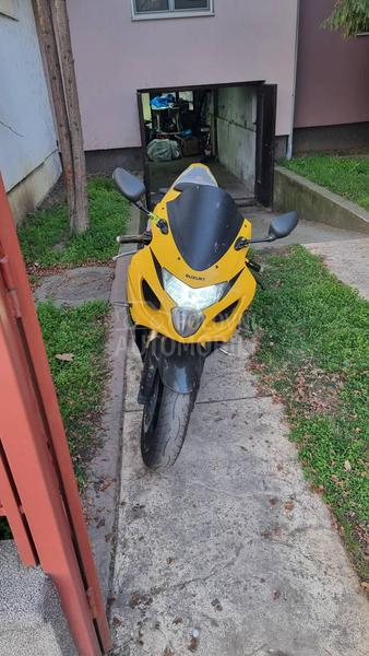 Suzuki gsxr