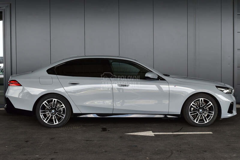 BMW 520 d xDrive M paket