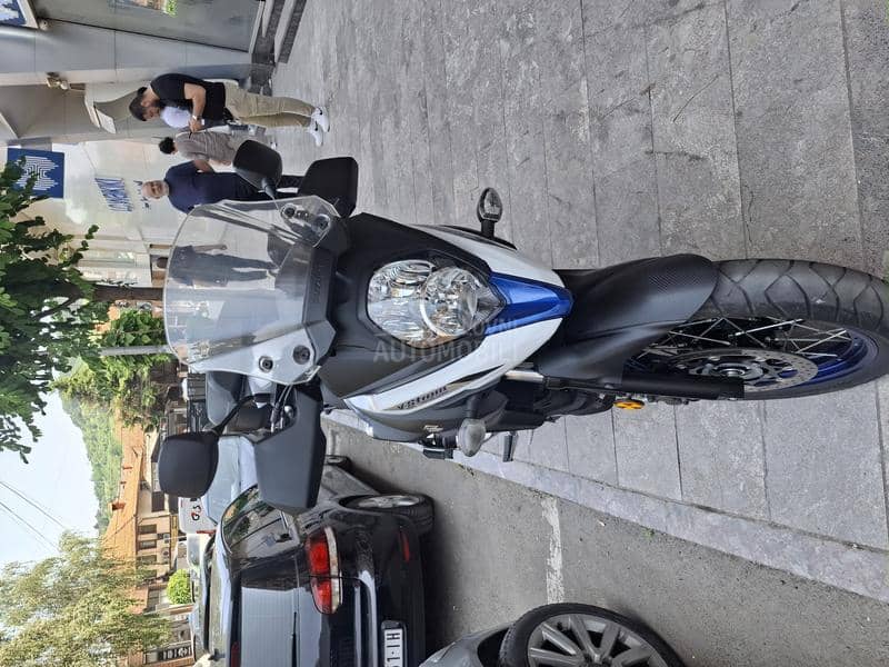 Suzuki v strom 650 xt