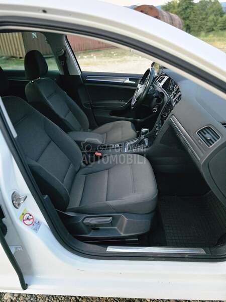 Volkswagen Golf 7 e-golf