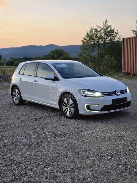 Volkswagen Golf 7 e-golf