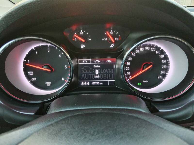 Opel Astra K FABRIKA